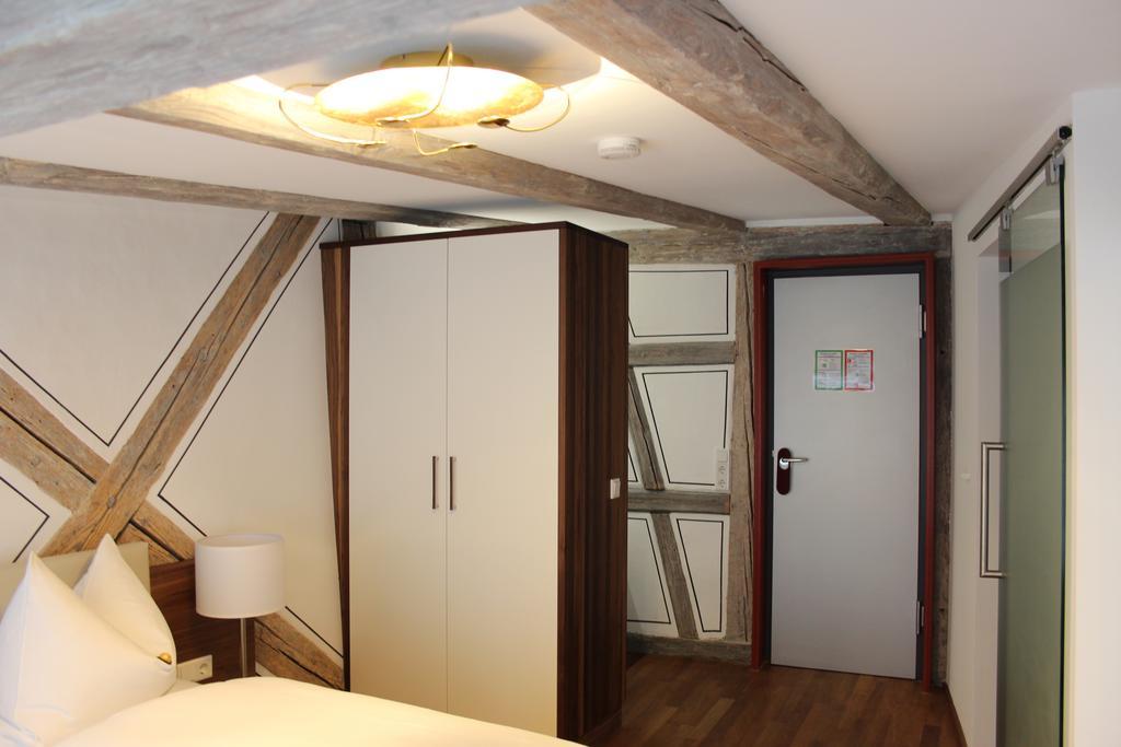 Hotel Schmales Haus Ulm Bilik gambar