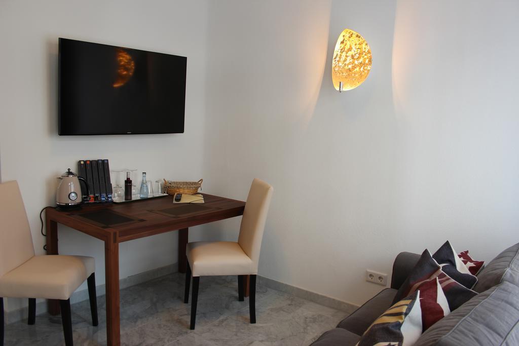 Hotel Schmales Haus Ulm Luaran gambar